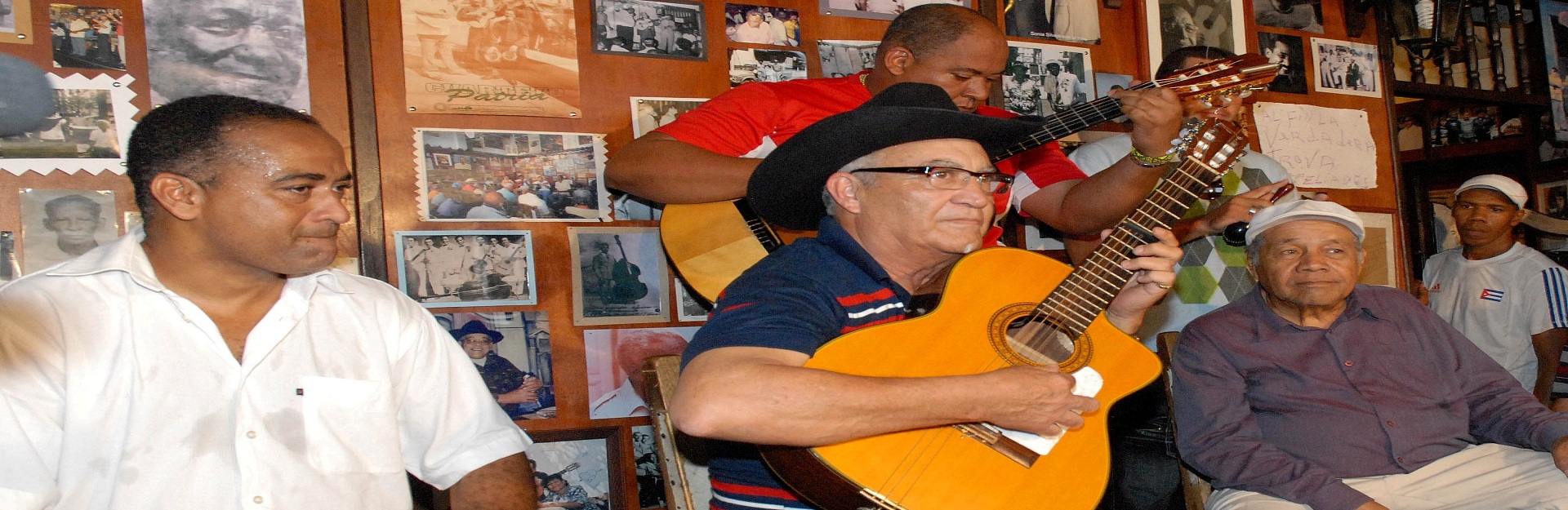 Eliades Ochoa, Casa de la Trova, Santiago de Cuba
